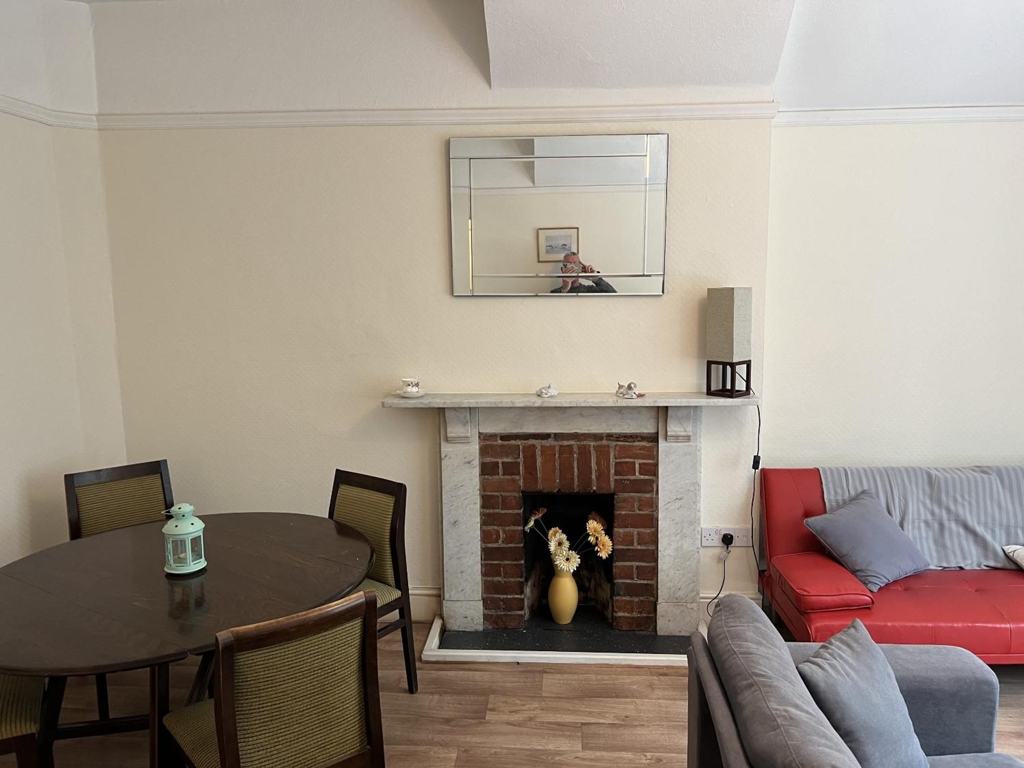 The Talbot And Apartment Iwerne Minster Rum bild